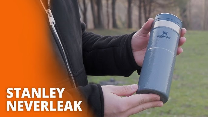 Stanley Classic Neverleak™ Travel Mug