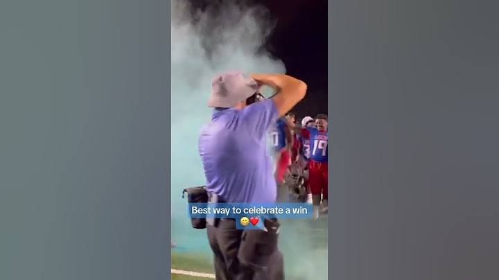 This team did a Gender Reveal after their Win ❤️🏈 #shorts