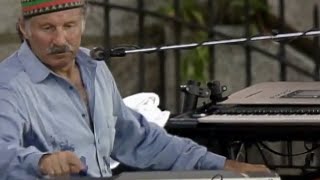 Joe Zawinul - Drums &amp; Percussion Jam/Bimoya - 8/16/1997 - Newport Jazz Festival (Official)