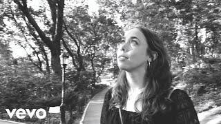 Sarah Jarosz - Columbus & 89th (Official Video)