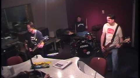 Waveburner - Drowning [Live]