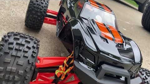 Traxxas maxx custom body
