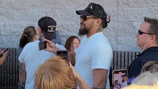 Jason Momoa meeting fans outside a liquor market in Parker, CO