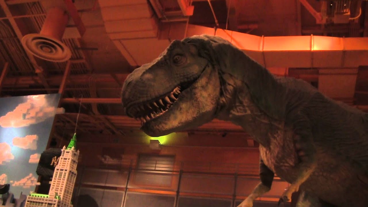 Dinosaur at the Toys Are Us YouTube