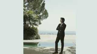 Pat Monahan of Train performs "The Star-Spangled Banner"