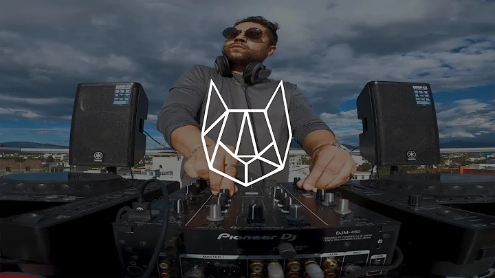 DAVID CERVANTES at ROOFTOP for  FarLife Music