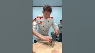 Amazing Fruit Cutting Skills - Fruit Master of China!
