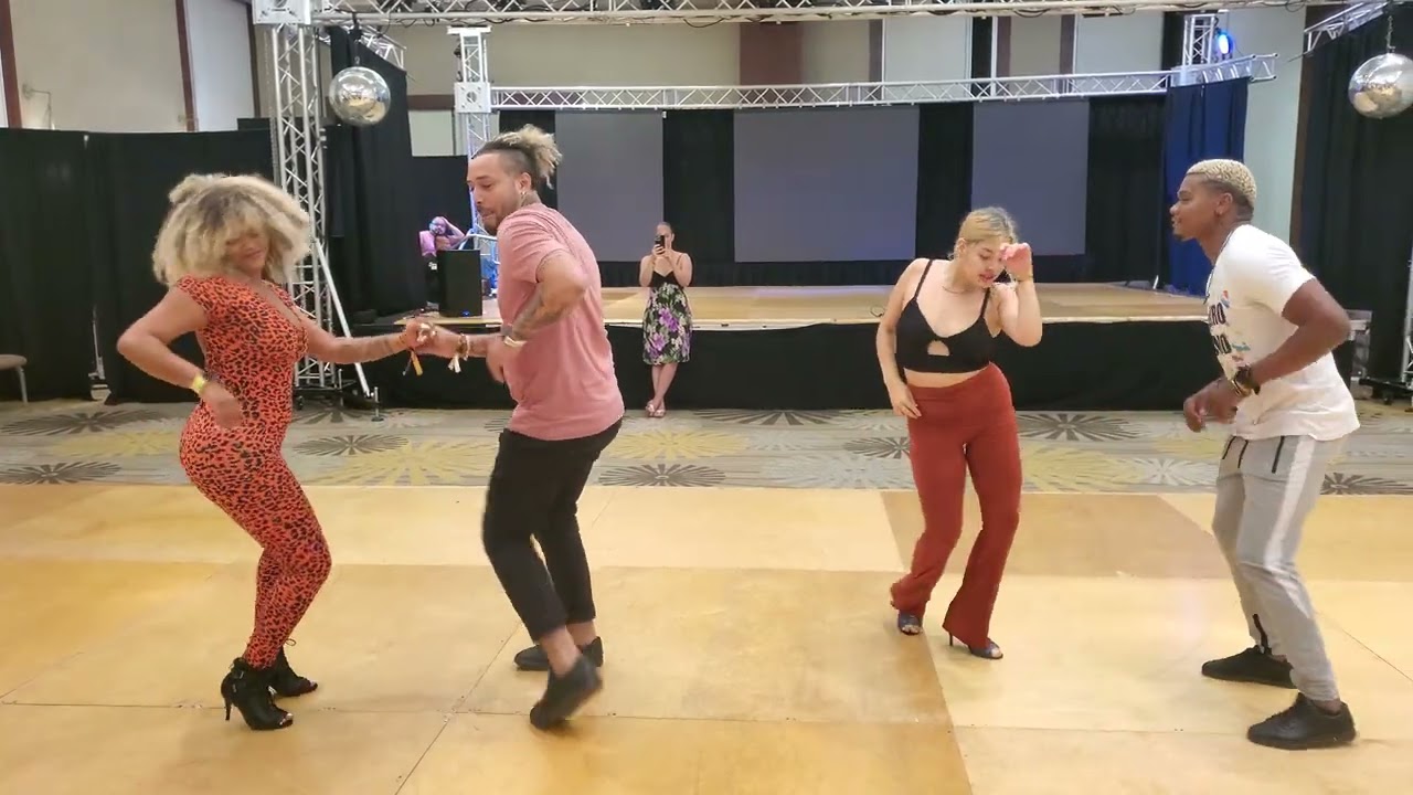 Susan y Carlos // Traditional Bachata // Sarasota Salsa and Bachata Festival 2022