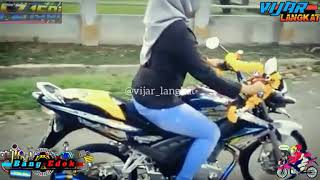 Vixion jari jari Langkat cewek berhijab