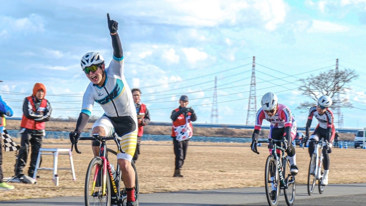 iRC TIRE AACA CUP 第1戦 1-2 優勝