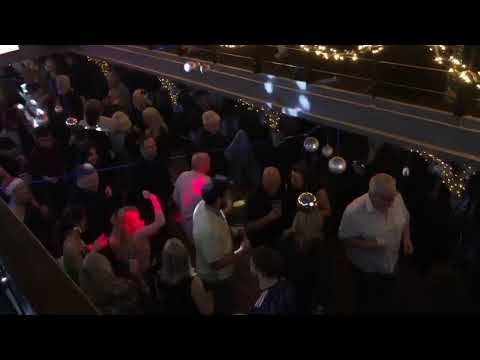 Dave Onetone - London Soul Train Cruise Christmas Special 2021 Cameo - Candy Dance