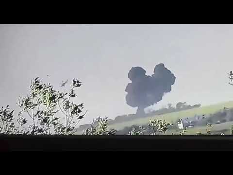 ❗️Момент катапультирования командира Ка-52, сбитого вчера в районе Работино.