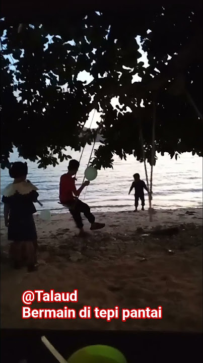 cerita torang disini, bermain di tepi pantai @Talaud #hildastory#hildanote#hat