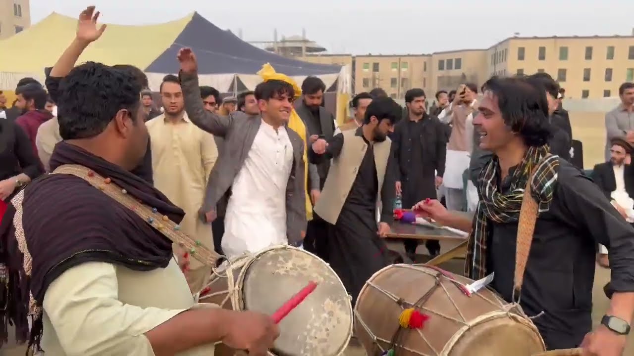 Pashto Attan Lahore to LoralaiAttan Pashto Culture | UMT LahorePashto Dhol & Attan Vibes
