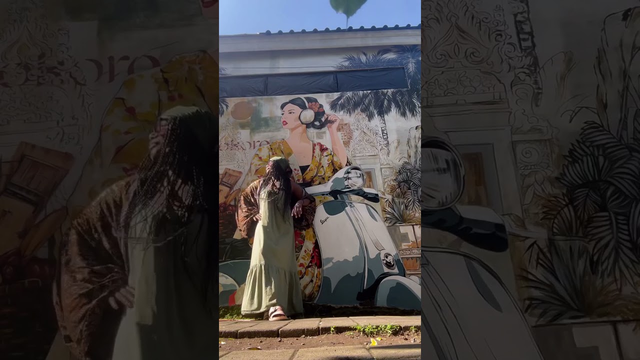 Bold Wall Mural Transformation at Villa Kokoro Bali | Airbnb Design Inspo