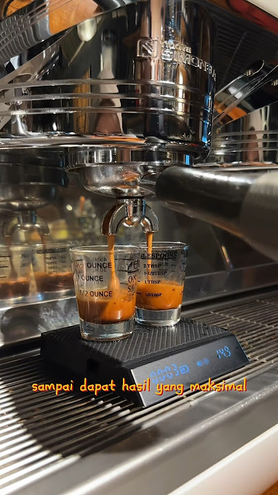 Calibrate every day so your coffee tastes good all the time!! #learncoffee #barista #coffee #espr...