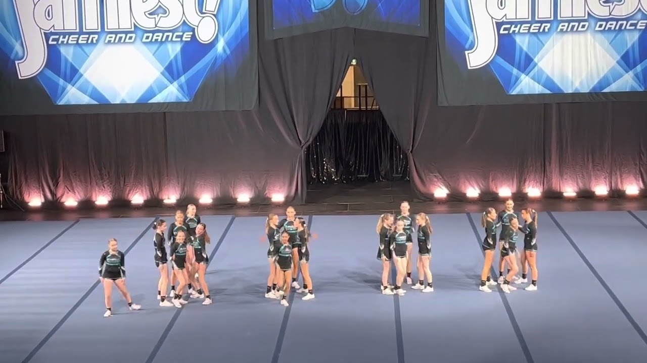 Jamfest 2023 - Minior Silver- Twisters Cheer Elite (Minior lvl 2)