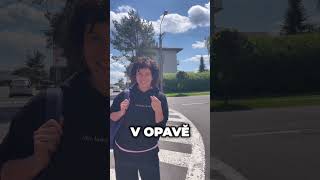 Po Opavě a Ostravě jezdí krasny trolejbus 💛