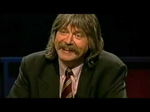 Sport aan Tafel met Henk Spaan, Hugo Camps en Johan Derksen. Presentatie: Ruud ter Weijden.