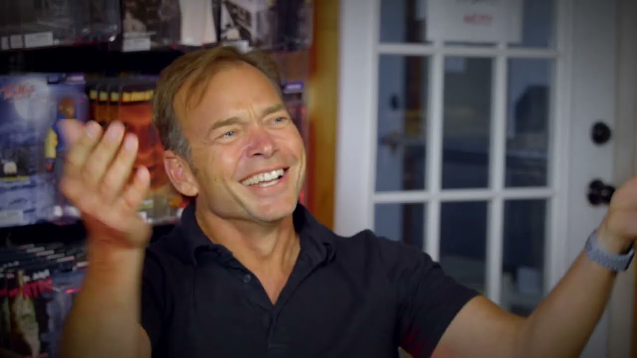 The Texas Gas Station's **Home of Horror Show** Interviews Jonathan Breck of Jeepers Creepers!