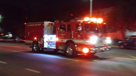 LAFD Engine 7 Responding