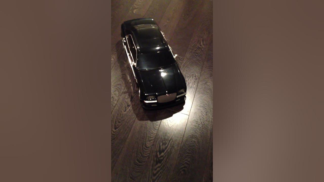 chrysler-300-rc-car-driving-and-lighting-demonstration-youtube