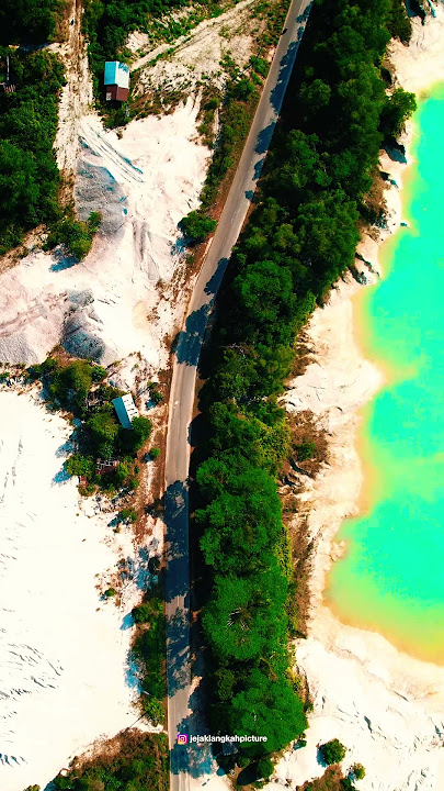 KEINDAHAN DI TENGAH KEHANCURAN #tranding #travel #belitung #tambang #explore #fyp #viral#shorts