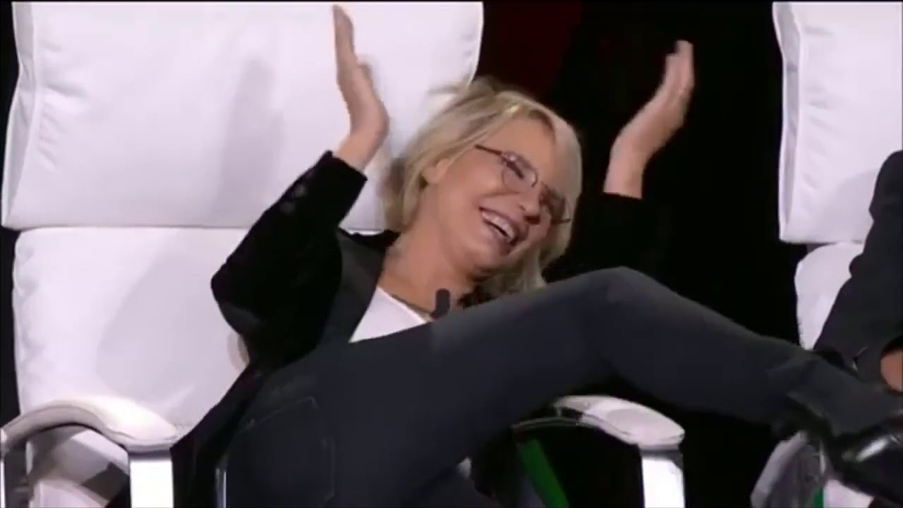 Maria de Filippi e Sabrina Ferilli  Straordinarie