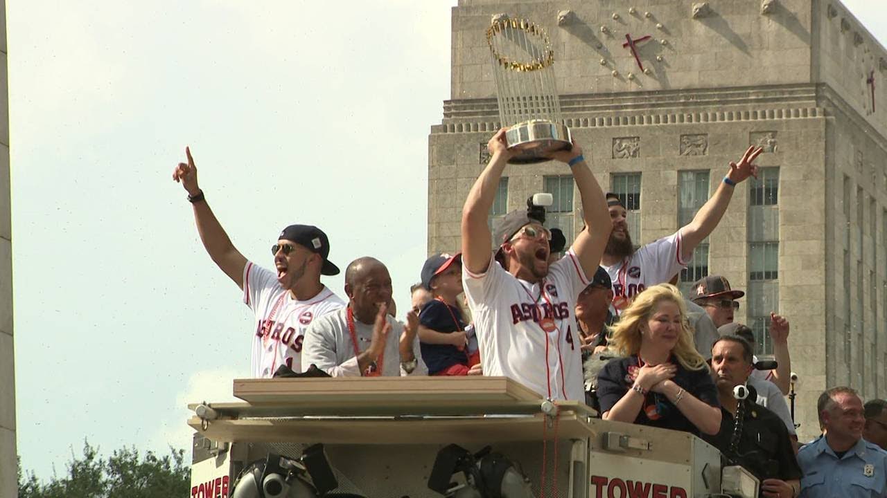 Astros fans pack downtown Houston for World Series parade