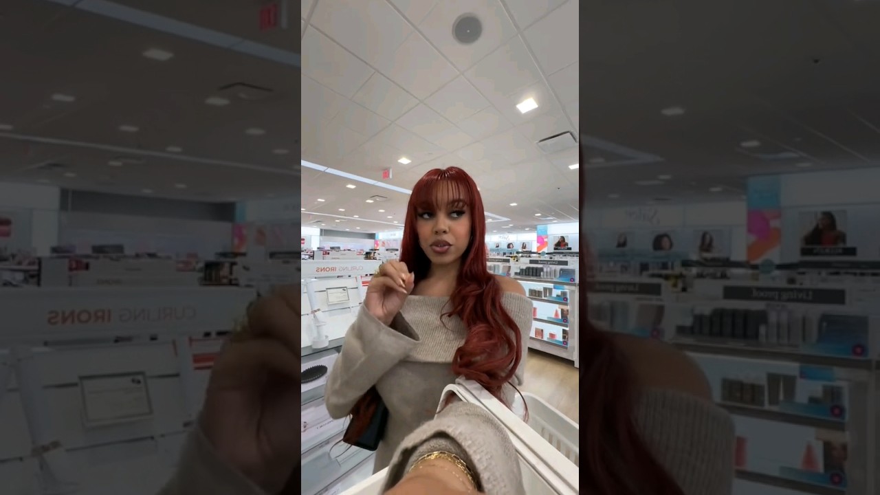 A lightweight serum that defends against blue light ANDD delivers plumping hydration to the skin!