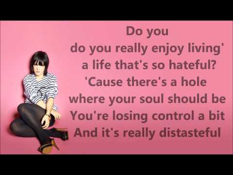 (+) Fuck you - Lily Allen. Lyrics HD
