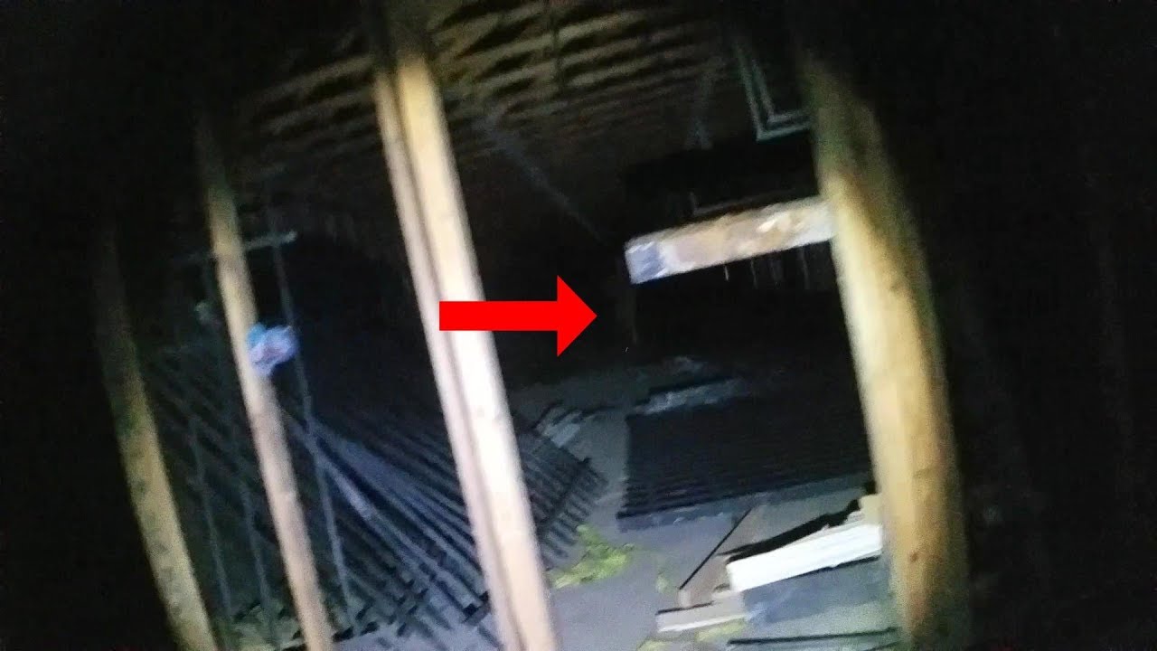 Abandoned Mansion, Pearland Tx (explore.tx) ***CHASED OUT!! YouTube