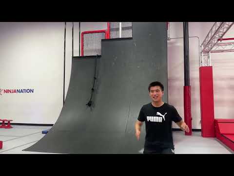 💪 Ninja Warrior Gym | English + Japanese CC