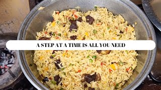 WHAT MAKES A PERFECT HOUSEWIFE/HOMEMAKER? COOK WITH ME DINNER//FRIED RICE