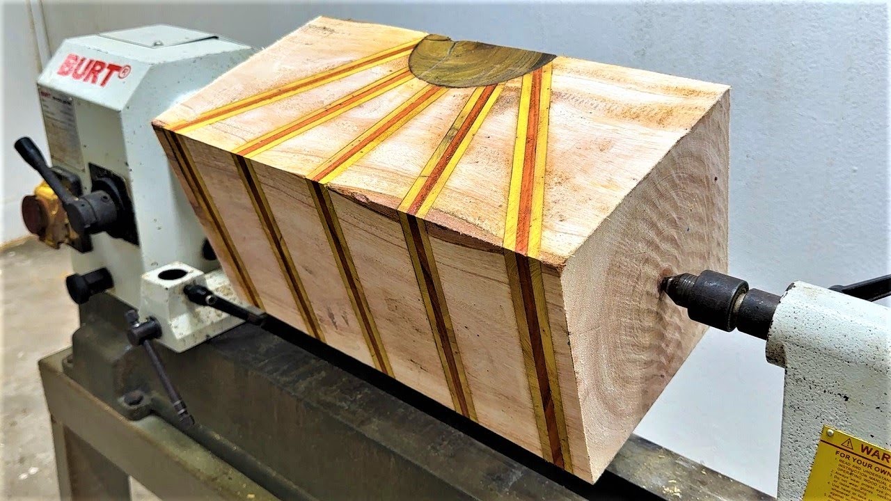 Super Beautiful Vase And Many Outstanding Colors Made Extremely Elaborately On A Wood Lathe