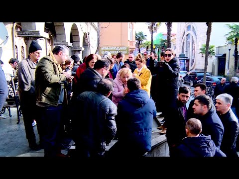 აქცია და კონტრაქცია მრჩეველთა საბჭოს სხდომის პარალელურად