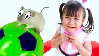 Diana turns into Superheroes and Helps Friends | Funny Videos for Children @KidsDianaShow