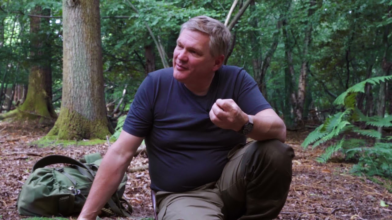 ray mears backpack