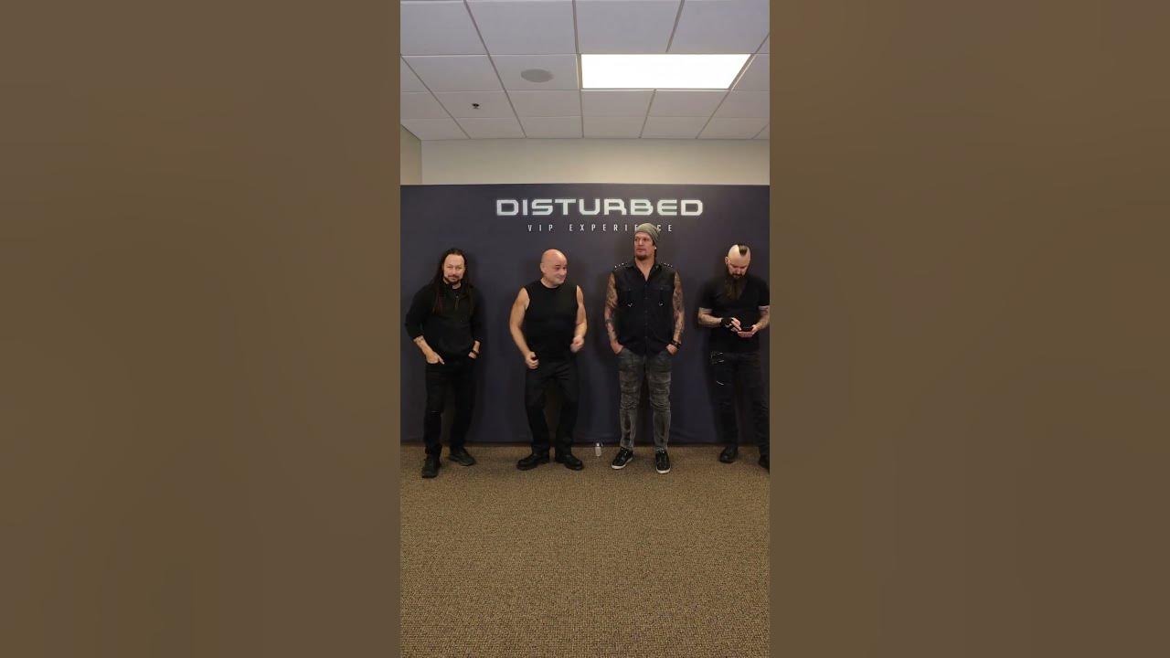 It’s always a “Lovely Day” with Disturbed Ones 🕺🤘 #lovelyday #billwithers #dance #meetandgreet