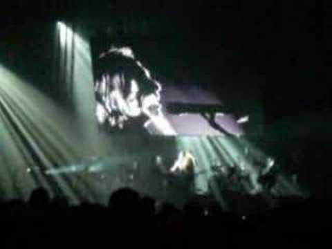 Calogero   Danser encore duo avec Zazie Live Paris Bercy