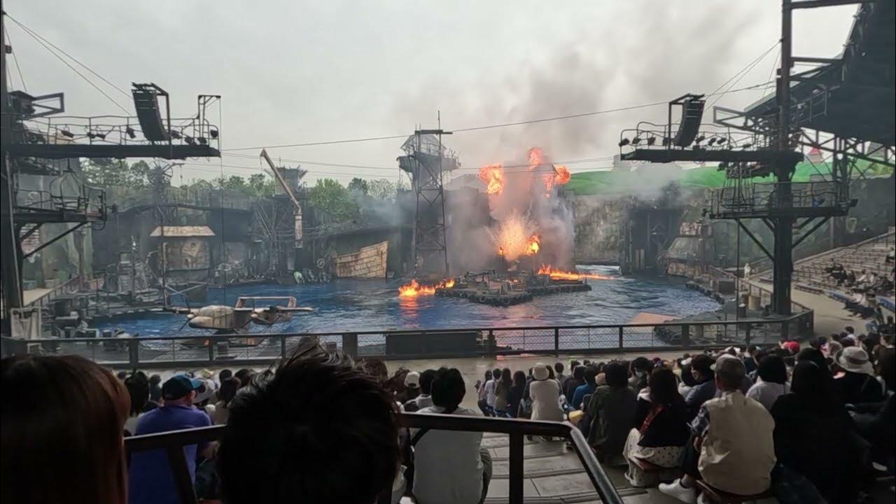 Water World Stunt Show at Universal Studios Japan YouTube