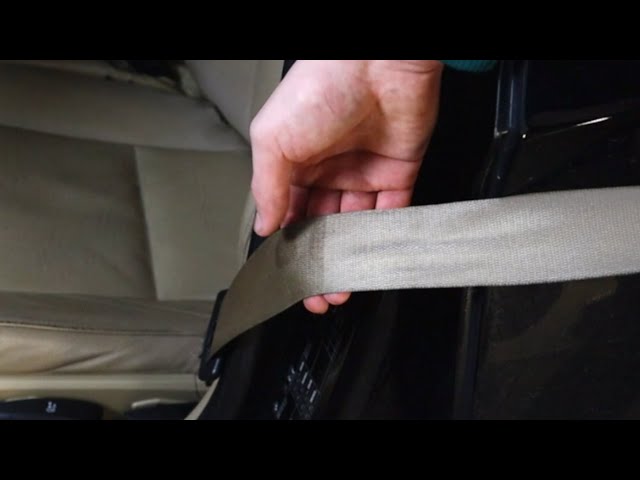 Comment nettoyer la ceinture de sécurité dans le véhicule! | tuningblog.eu