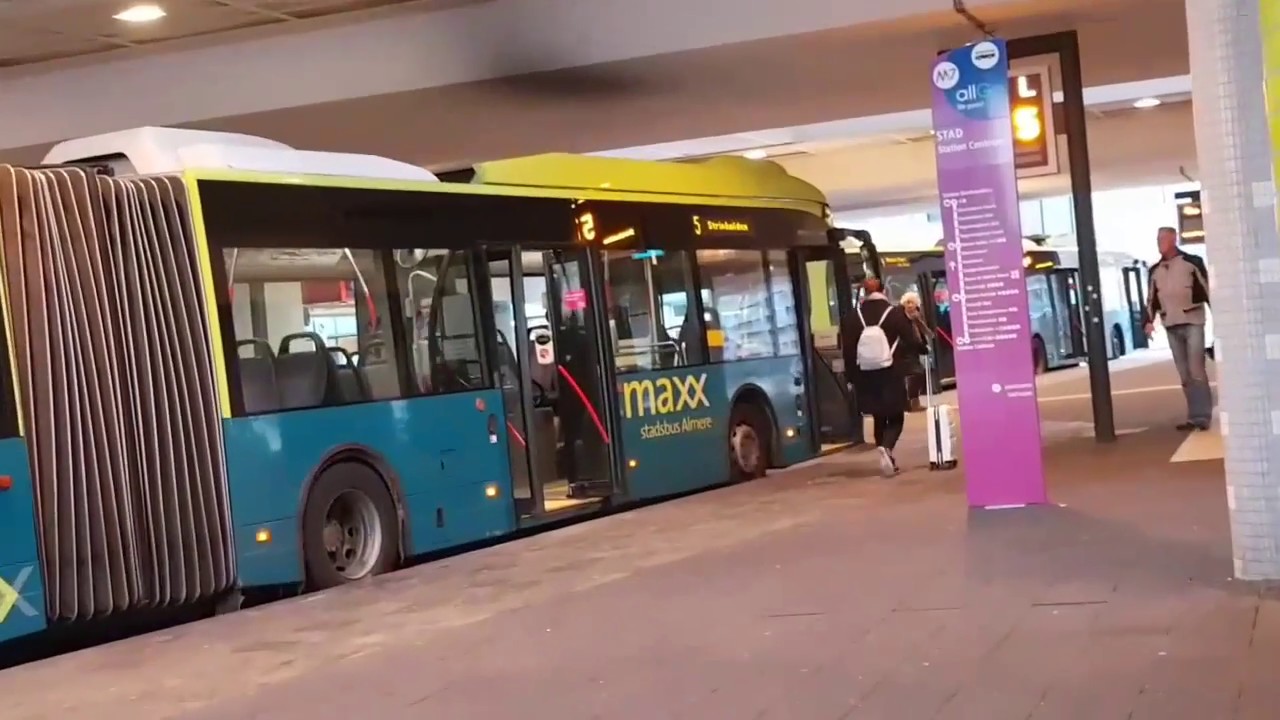 De laaste ritten van Connexxion   in Almere