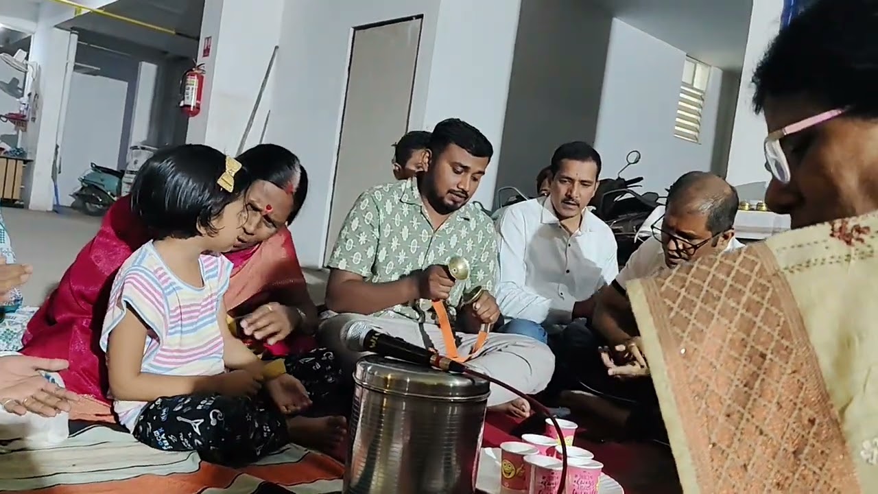 मस्ताने बने अपने मे | आमच्या आजोबांचं Favourite भजन | तुकडोजी महाराज भजन | Subscribe | @SwaraVlogs29