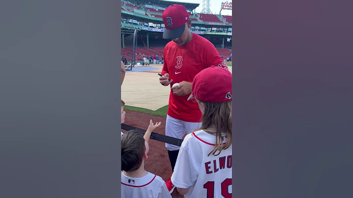 Alex Cora Signs Baseball#redsox #alexcora