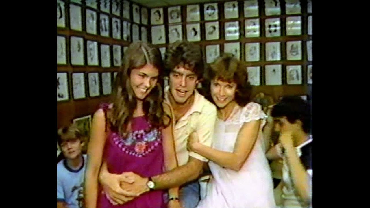 WABC Eyewitness news 1982 - The Edge of Night Mark Arnold interview w/Lori Loughlin and Sharon Gabet