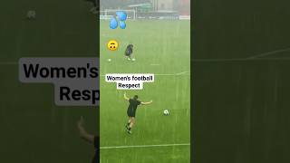 🌧️ Rain &amp; Women&#39;s Football ⚽ uswnt ⭐ soccer ⚽ USA