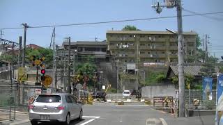 00616　ＪＲ西日本・南海電鉄橋本駅の近くの西側の踏切　ＪＲ和歌山線の踏切