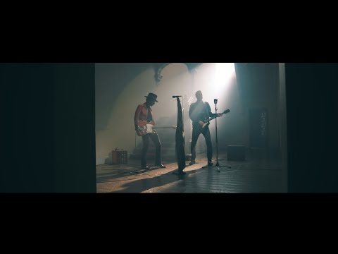 Depedro - Noche Oscura ft. Leiva (Videoclip Oficial)