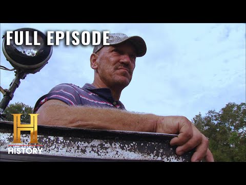 Thumbnail for Swamp People: New Area Brings Massive Gators (S2, E12) | Full Episode